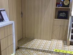 -霸王茶姬(南强街店)