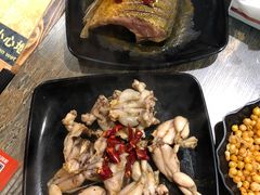 -销魂美蛙鱼头火锅(上海首店)