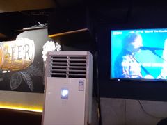 -麦凯伦烧烤·精酿超级工厂店(金桥总店)