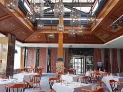 -V Bar海景扒房(北海湾惠龙万达嘉华酒店)