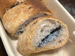 黑松露飞鱼籽法棍-NOBLE CAKE喏宝欧式蛋糕店(工商联大厦店)