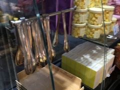 -好利来(彩香店)