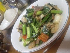 -芦茨金富饭庄·25年老字号·专做稻草鸡