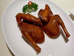 烤乳鸽-利苑酒家(华熙国际店)