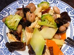 -老北京胡同味道二荤铺(酒仙桥店)