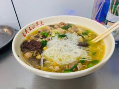 -文山荷鲜居(翠湖店)