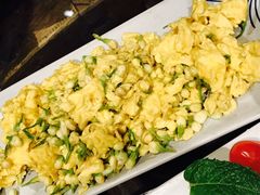 -云海肴·汽锅鸡·云南菜(天山百盛优客店)