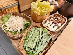 -盡膳口福跷脚牛肉火锅(国贸商城店)