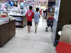 -新华书店(解放路店)