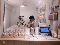 -Cafe on warm(丹霞店)