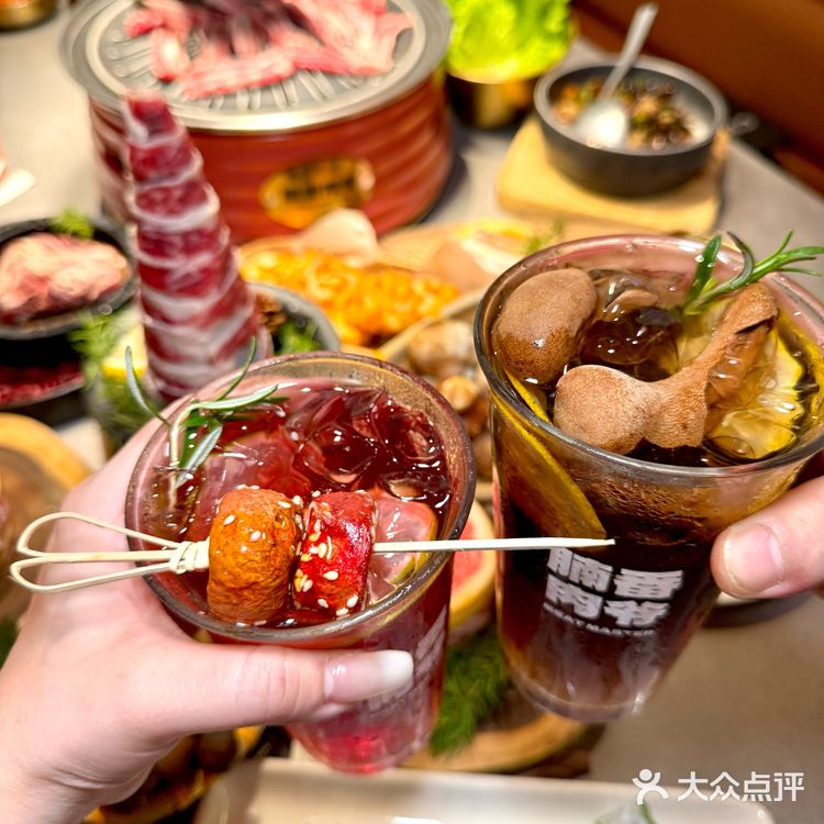 腩番山野季‼️‼️也是吃上烤肉漂亮饭啦[害羞]