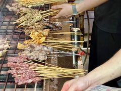 -华府九号海鲜烧烤大排档(龙域店)