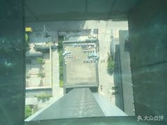 -上海浦东康桥绿地假日酒店