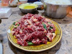 新鲜牛肉-黄利砖万峰林布依特色酸笋牛肉馆