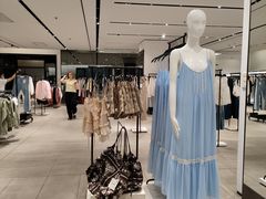-ZARA(世贸天阶店)