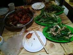-刘一龙虾(数码路店)