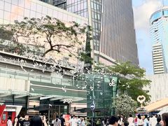 -中航城君尚购物中心