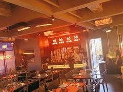 -何师烧烤Pro ·江湖川菜·小龙虾·精酿(太古里旗舰店)