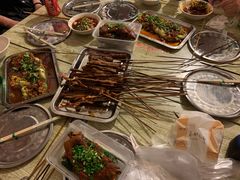 -峨眉一绝姐妹烧烤(峨眉花园店)