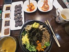 -釜山豚骨汤饭(芝罘万达广场店)