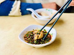 秘制蘸料-墨脱石锅椰子鸡•香草鸭•东山羊(大东海店)