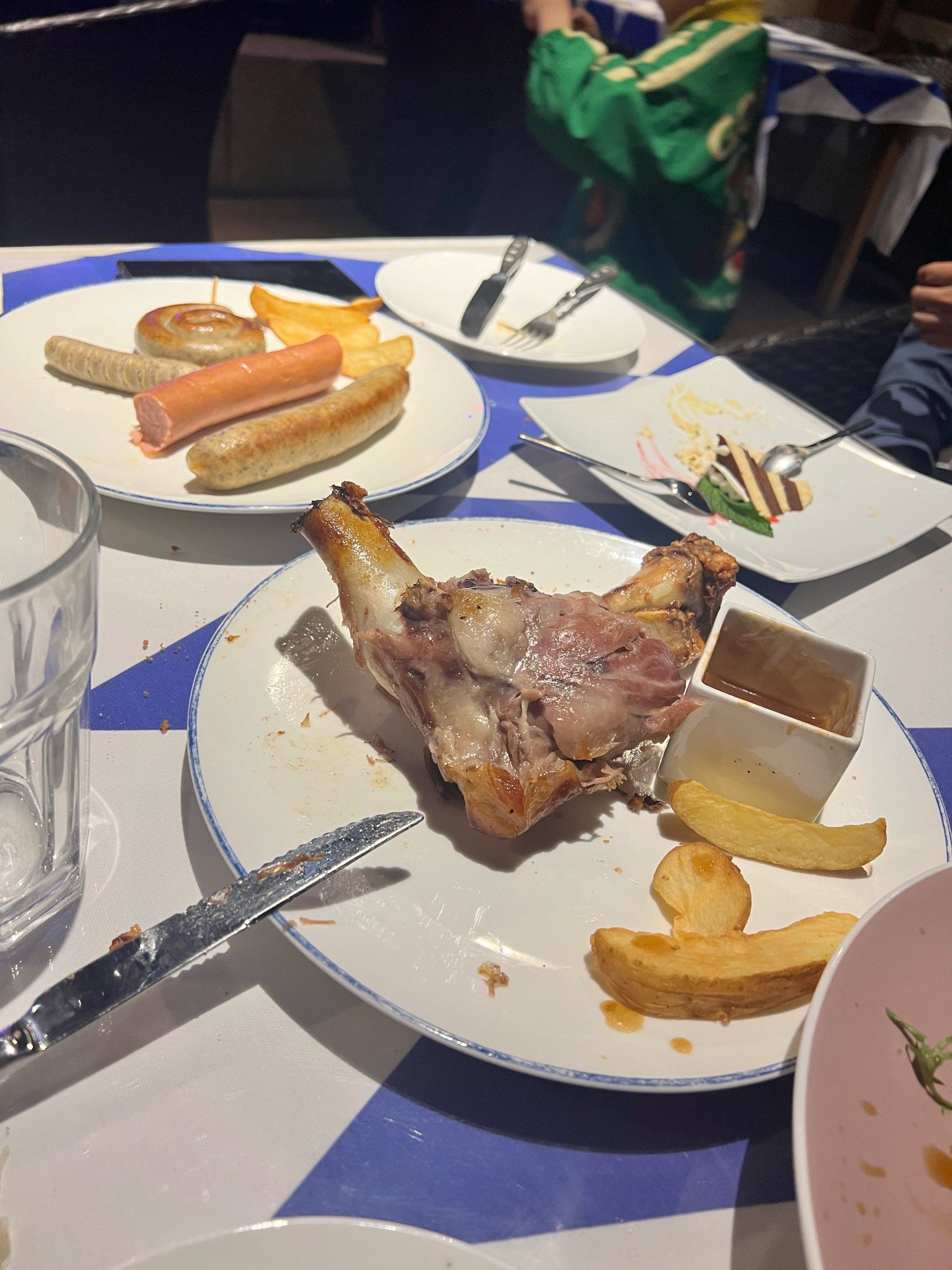 去西安我超听劝#夜生活 「paulaner·德国保拉纳现酿啤酒餐厅(高械觋