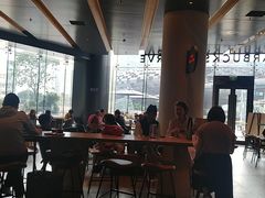 大堂-星巴克臻选(上海合生汇1F店)