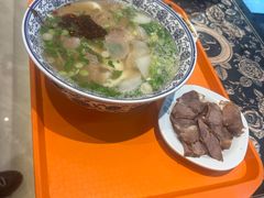 -德元兰州纯汤牛肉面(龙阳路店)