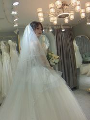 -衣贝姿婚纱礼服馆