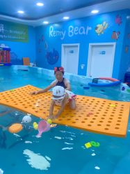 -熊小米专业儿童游泳馆
