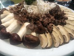 -皇城老妈·大连海鲜火锅(港湾店)