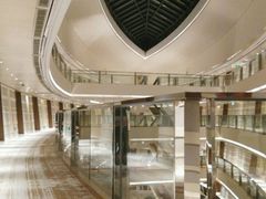 android_upload_pic-上海滴水湖皇冠假日酒店