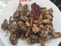 -泉福居酱骨头自助广场(南大街商业步行街店)