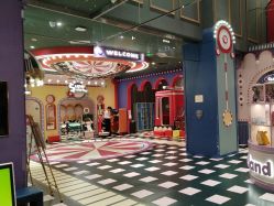 -MELAND亲子乐园•派对•研学(集美世茂店)