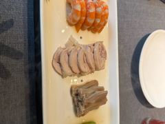 -HOMES上海本帮菜(襄阳公园店)