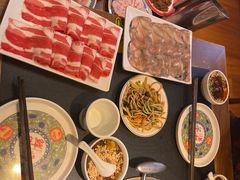 -沸炉重庆老火锅(军事博物馆店)