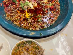 -渔香岛美蛙鱼头火锅(黔灵山公园店)