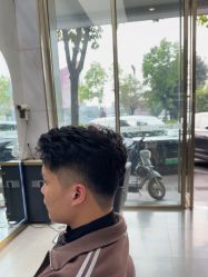 -苏奇发型·烫发染发