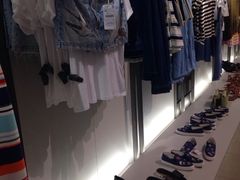 -ZARA(凯德乐峰广场店)