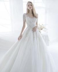 -艾米丽婚纱礼服