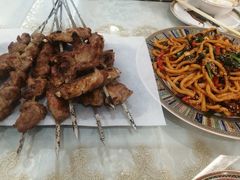 -欧提汗·新疆餐厅·清真(银都路店)