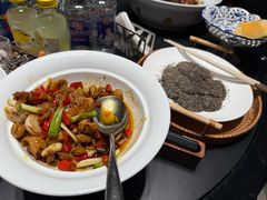 -忆江南·临江鱼馆