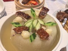 -上海虹桥君丽假日酒店(娄山关路地铁站店)