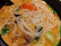 -三根米线(王府井丹耀大厦店)