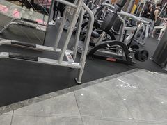 -美航国际健身(北京华联店)