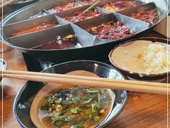 -重庆下半城老火锅(糖酒公司店)