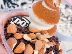 巧克力巴旦木拌拌碗-DQ·蛋糕·冰淇淋(合生汇店)