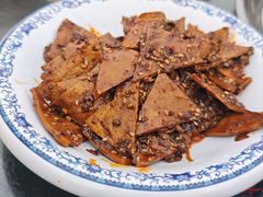 -都江堰石锅鱼