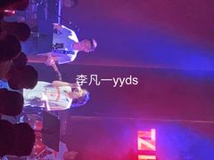 -TZ House音乐现场(来福士中心店)