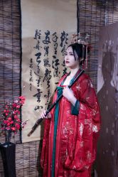 -汉仪华裳汉服馆(打浦桥店)